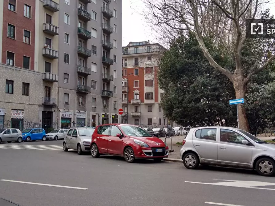 Immagine 15 di Camera condivisa in affitto  in Piazza Gobetti a Milano