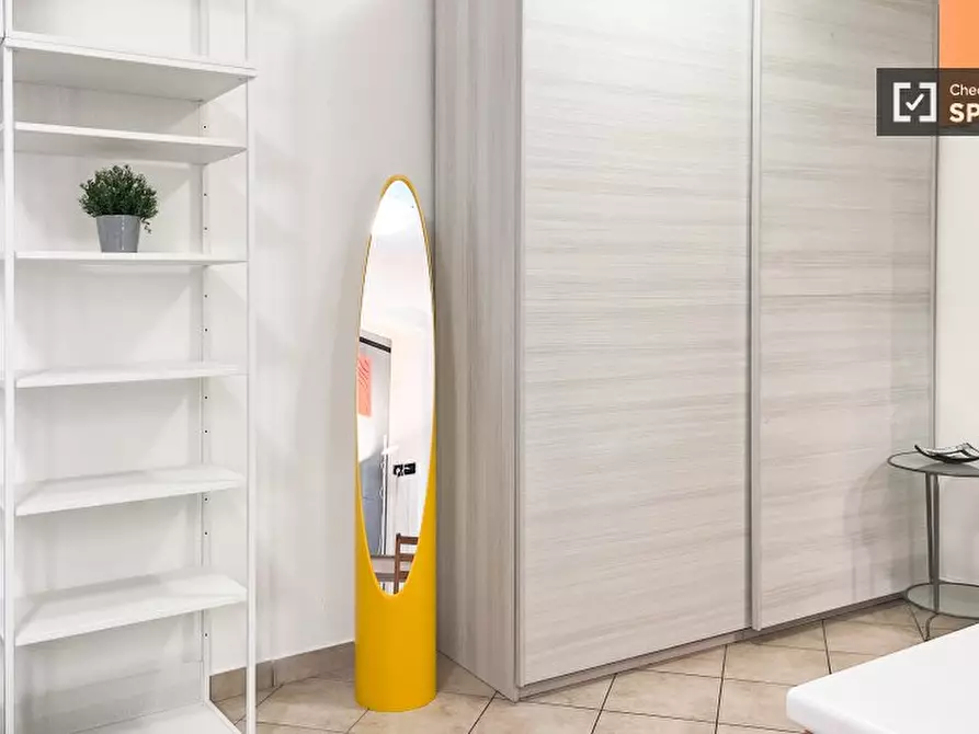 Immagine 10 di Ufficio in affitto  in Via Carlo Farini a Milano