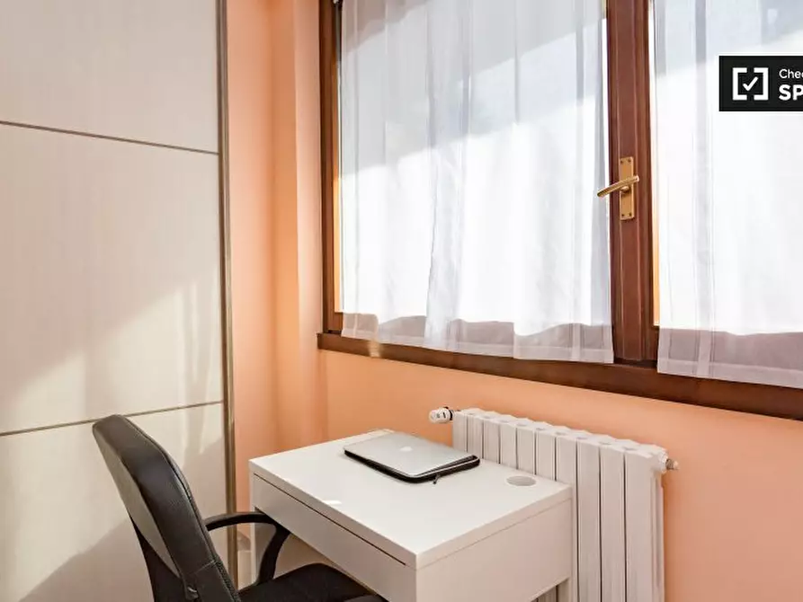 Immagine 18 di Camera condivisa in affitto  in Via Bordighera a Milano