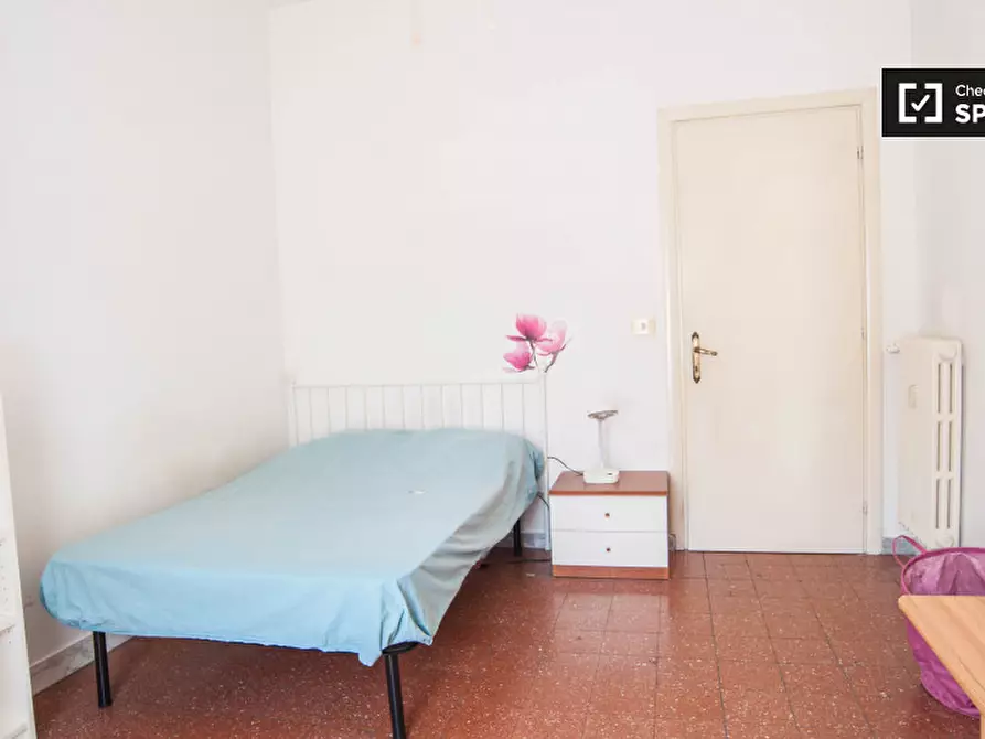Immagine 14 di Camera condivisa in affitto  in Viale dello Scalo San Lorenzo a Roma