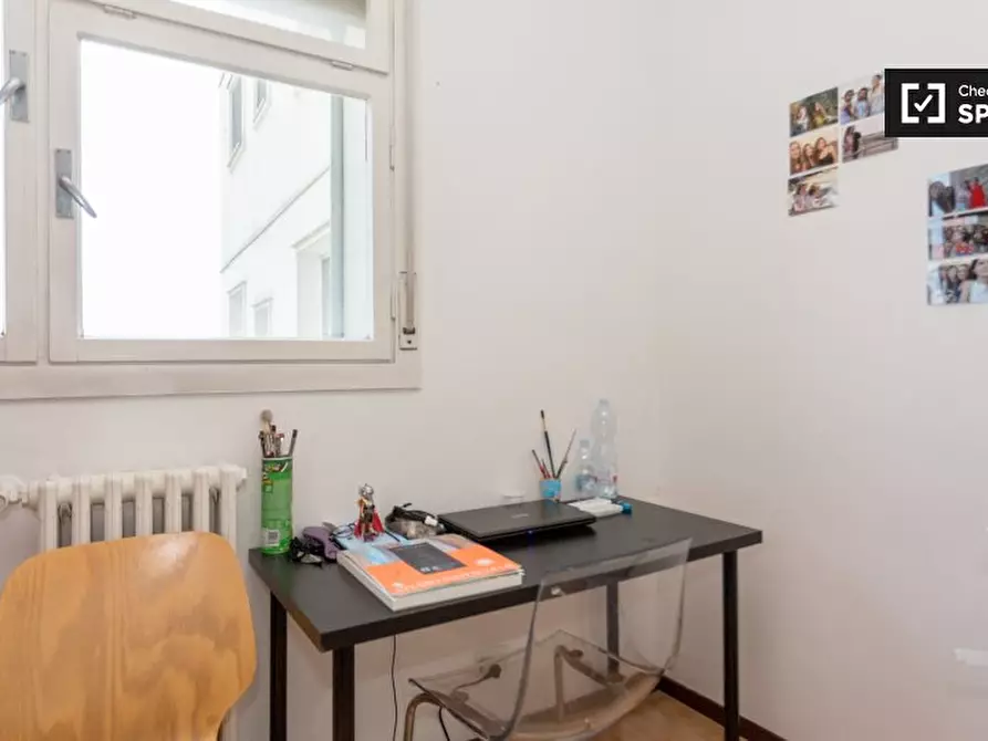 Immagine 4 di Camera condivisa in affitto  in Via Michele Saponaro a Milano