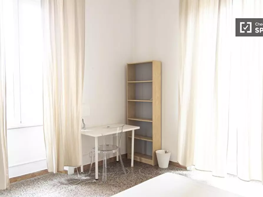 Immagine 2 di Camera condivisa in affitto  in Via Giuseppe Vasi a Roma