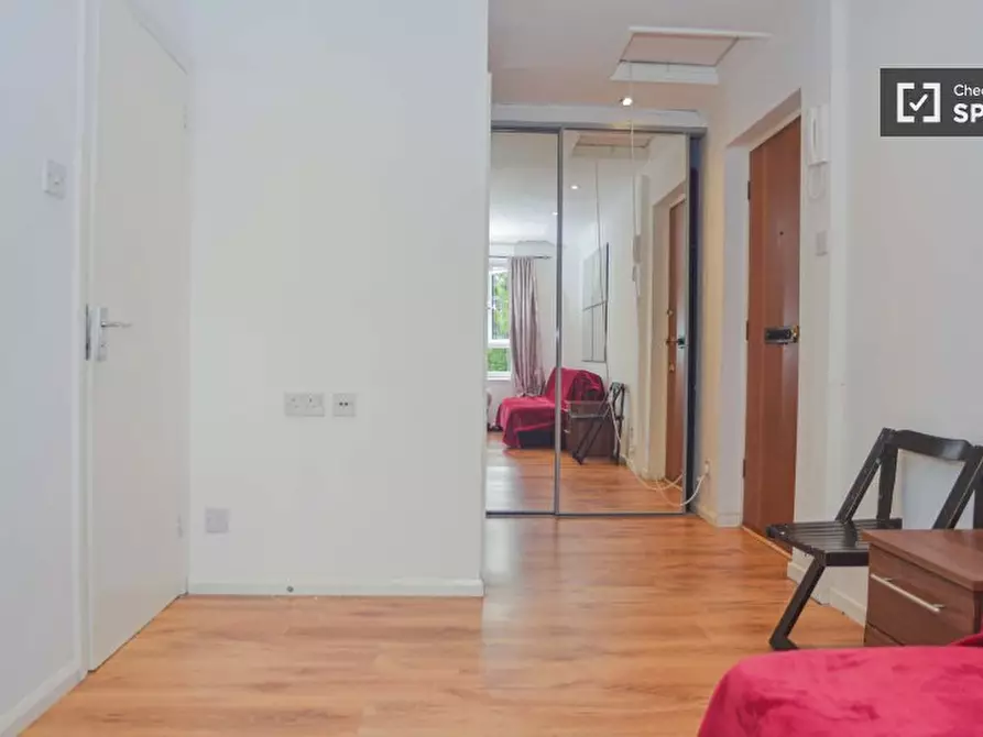 Immagine 4 di Appartamento in affitto  in Bowers Walk a East Ham