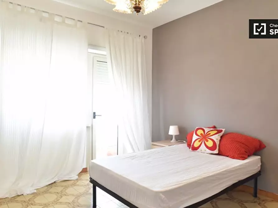 Immagine 3 di Camera condivisa in affitto  in Via Oderzo, 00182 Roma RM, Italy a Roma