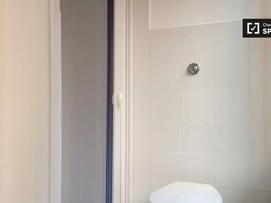 Immagine 6 di Camera condivisa in affitto  in Circonvallazione Nomentana a Roma