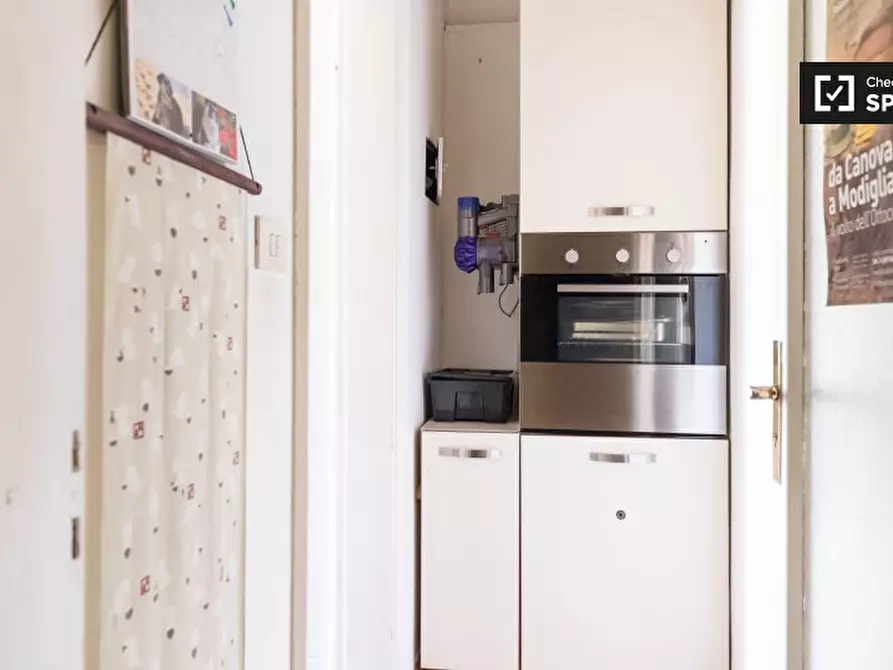 Immagine 10 di Camera condivisa in affitto  in Via Renato Fucini, 50135 Firenze FI, Italy a Firenze