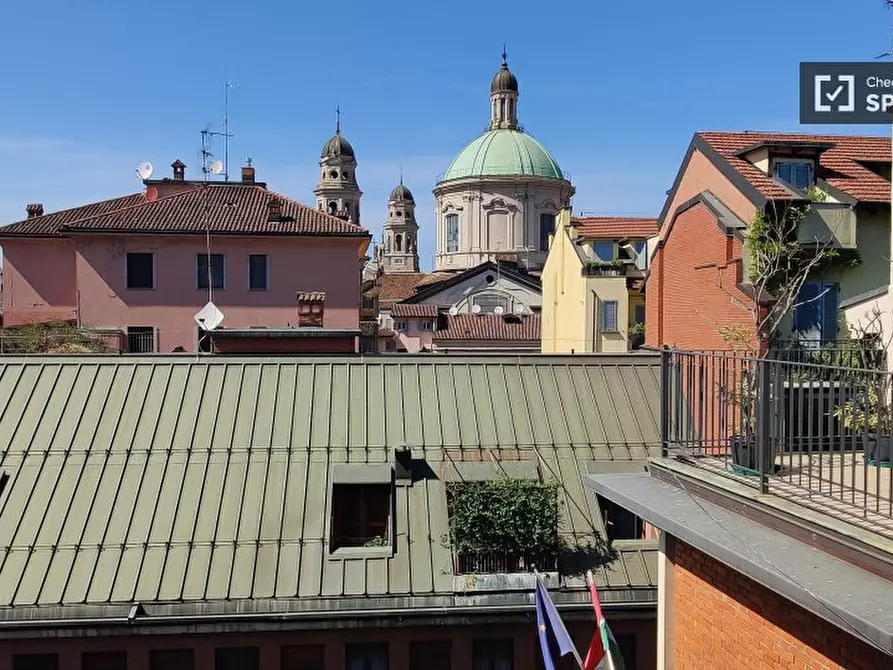 Immagine 5 di Camera condivisa in affitto  in Via Fieno a Milano