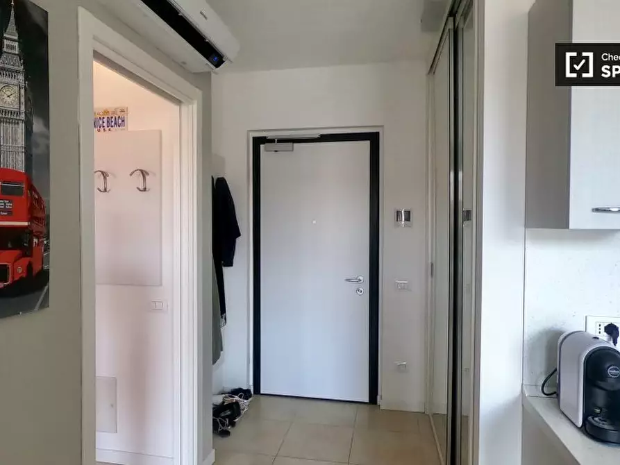 Immagine 5 di Appartamento in affitto  in Via Varesina, 20156 Milano MI, Italy a Milano