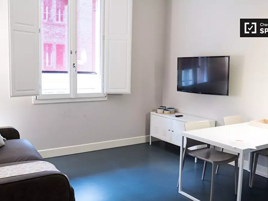 Immagine 3 di Appartamento in affitto  in Via Irnerio a Bologna