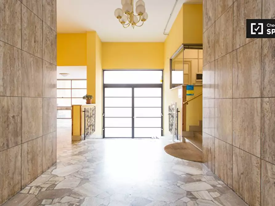 Immagine 13 di Camera condivisa in affitto  in Via Washington a Milano