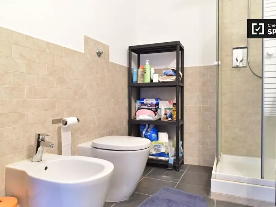 Immagine 15 di Camera condivisa in affitto  in Via Bernardo Minozzi a Roma