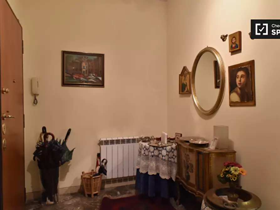 Immagine 18 di Camera condivisa in affitto  in Via Appia Nuova a Roma