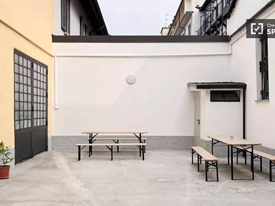 Immagine 11 di Camera condivisa in affitto  in Via Comune Antico a Milano