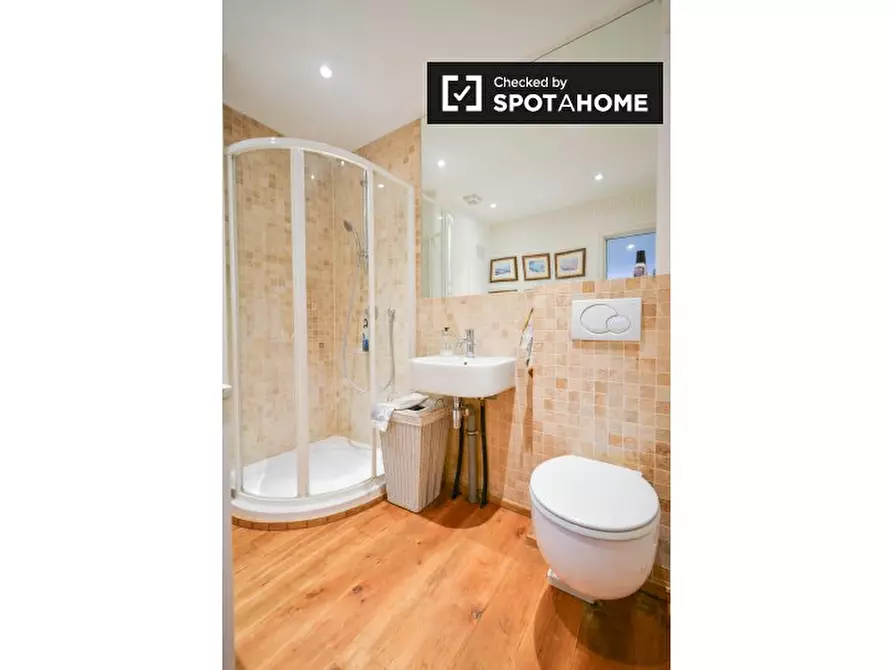 Immagine 7 di Ufficio in affitto  in Burnell Ave, Richmond TW10, UK a Richmond