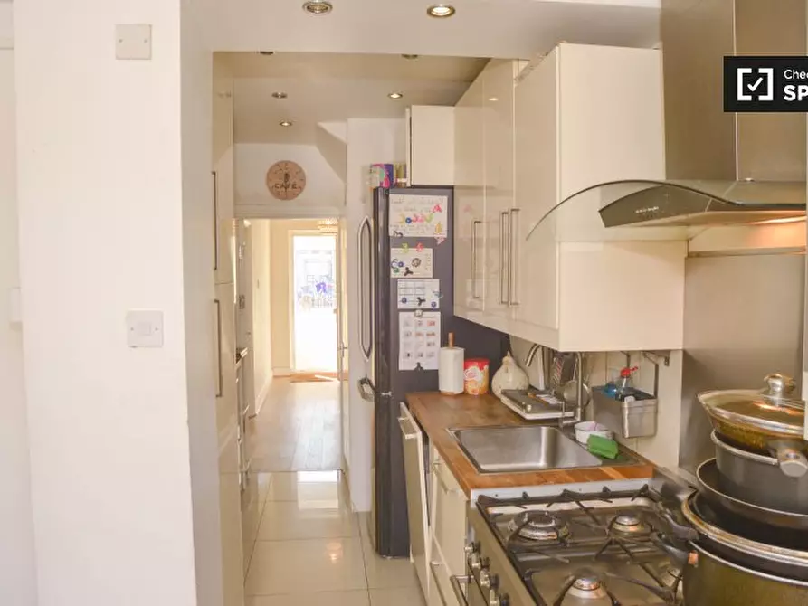 Immagine 11 di Camera condivisa in affitto  in Eastcote Ave a Southall