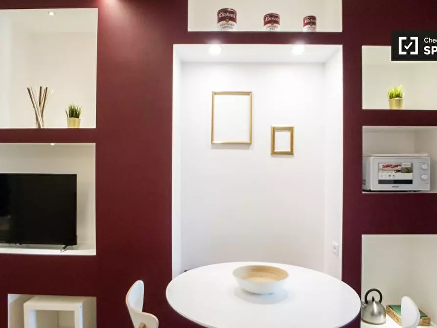 Immagine 17 di Camera condivisa in affitto  in Via Giacomo Antonini a Milano