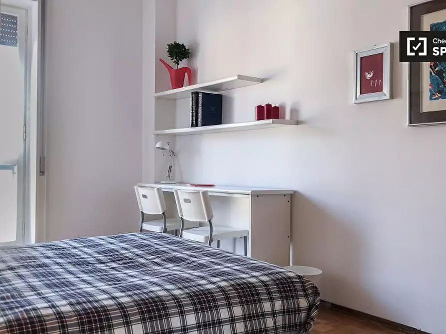 Immagine 3 di Camera condivisa in affitto  in Piazzale Lugano a Milano