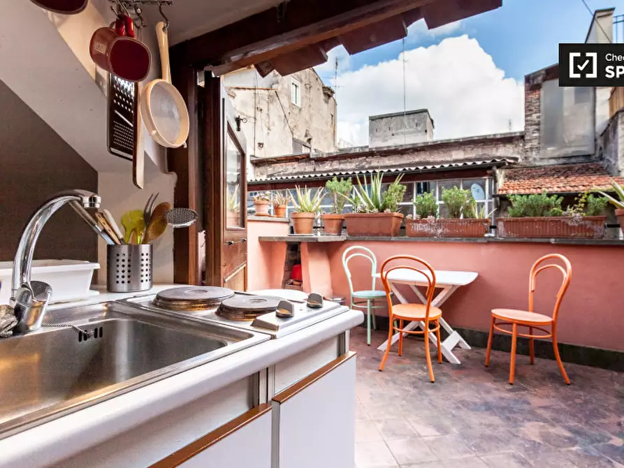 Immagine 3 di Ufficio in affitto  in Arco della Chiesa Nuova a Roma