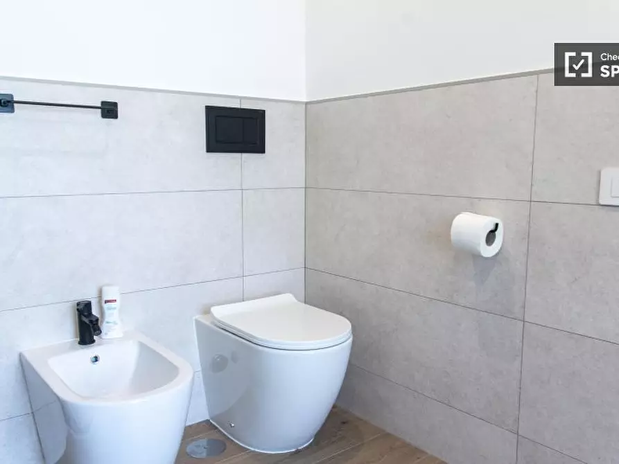 Immagine 7 di Camera condivisa in affitto  in Via Innocenzo XI a Roma