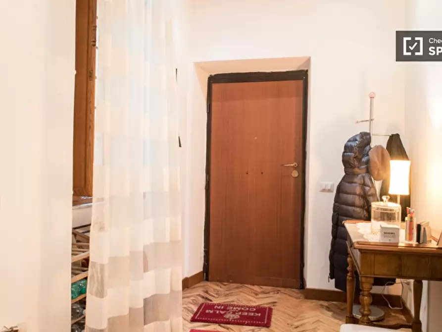 Immagine 17 di Camera condivisa in affitto  in Via Napoli a Roma