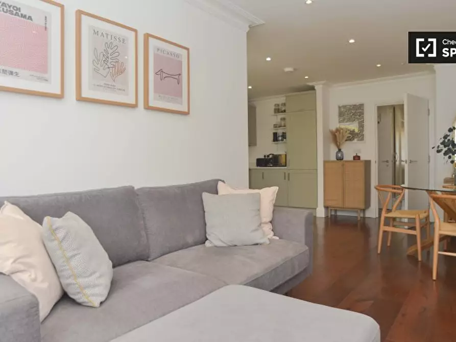 Immagine 19 di Appartamento in affitto  in The Grove a Ealing