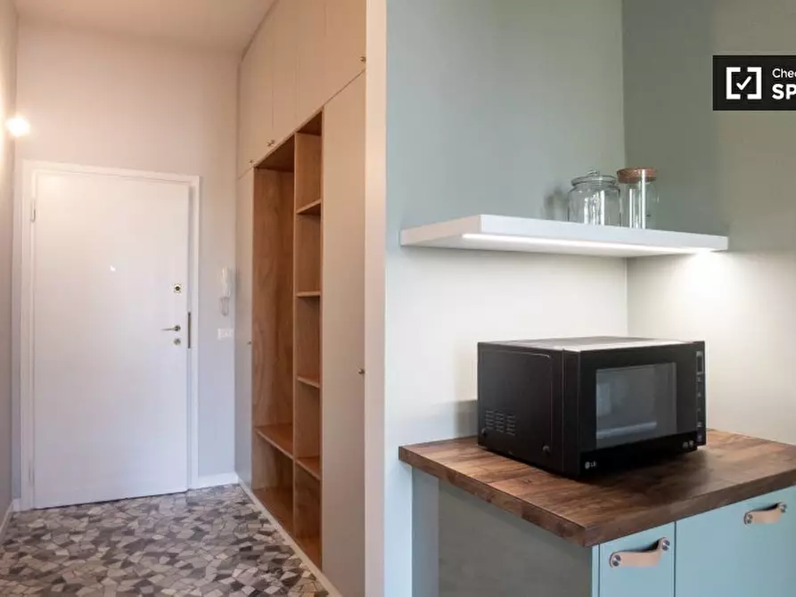 Immagine 8 di Appartamento in affitto  in Via Ariberto, 20123 Milano MI, Italy a Milano