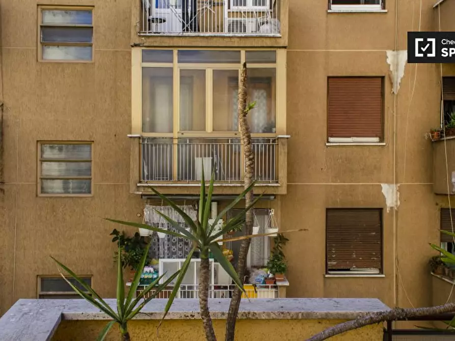 Immagine 14 di Camera condivisa in affitto  in Via Val d'Ossola, 00141 Roma RM, Italy a Roma