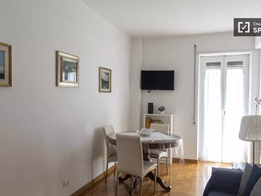 Immagine 15 di Appartamento in affitto  in Via Val di Lanzo a Roma