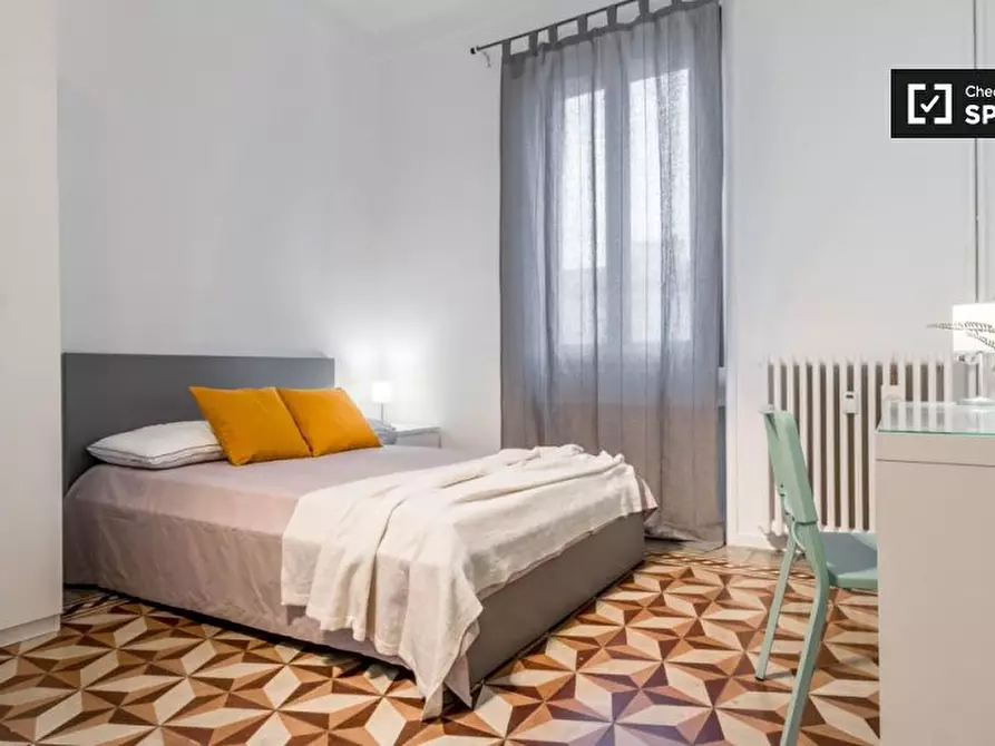 Immagine 1 di Camera condivisa in affitto  in Via Francesco Brioschi a Milano