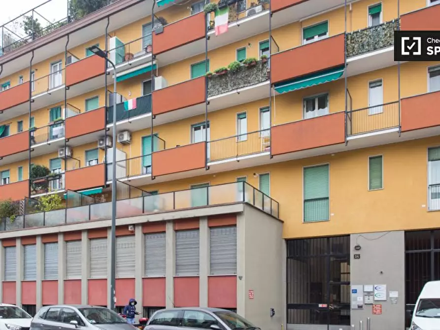 Immagine 18 di Ufficio in affitto  in Via Desenzano a Milano