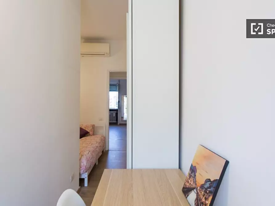 Immagine 14 di Camera condivisa in affitto  in Via Teodosio a Milano