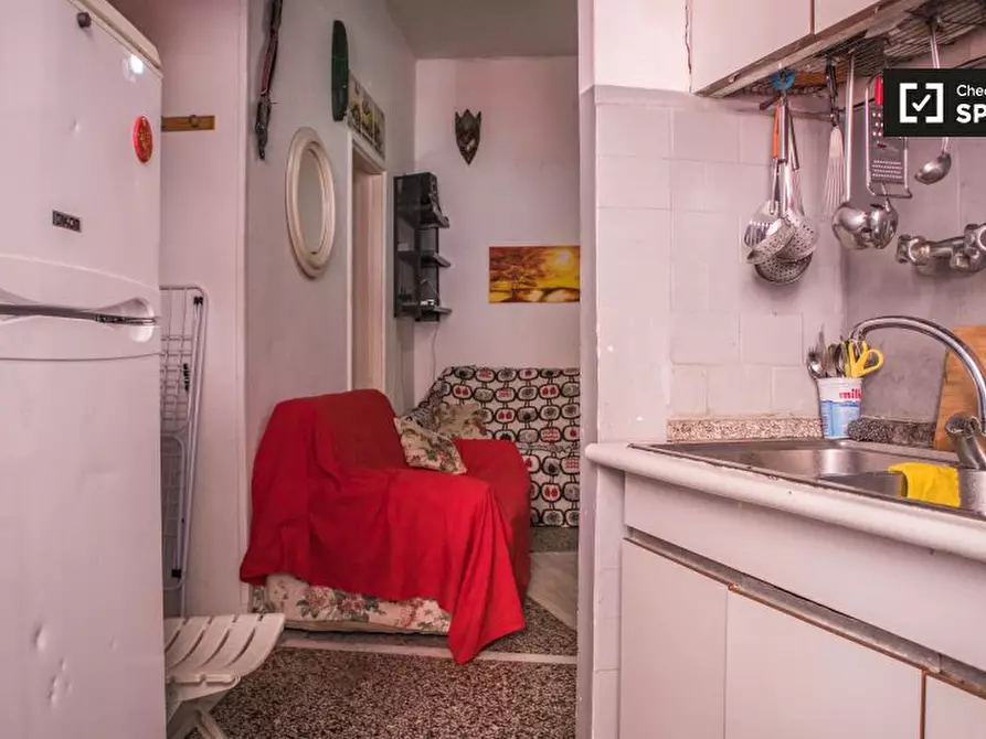 Immagine 8 di Camera condivisa in affitto  in Via Alessandro Cialdi, 00154 Roma RM, Italy a Roma