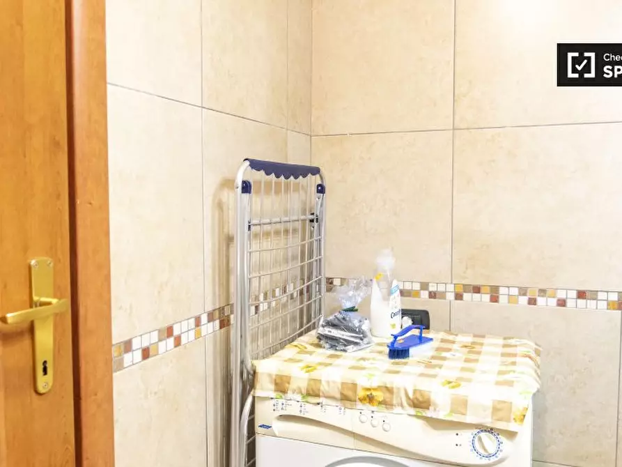 Immagine 3 di Appartamento in affitto  in Via Capitan Bavastro, 00154 Roma RM, Italy a Roma