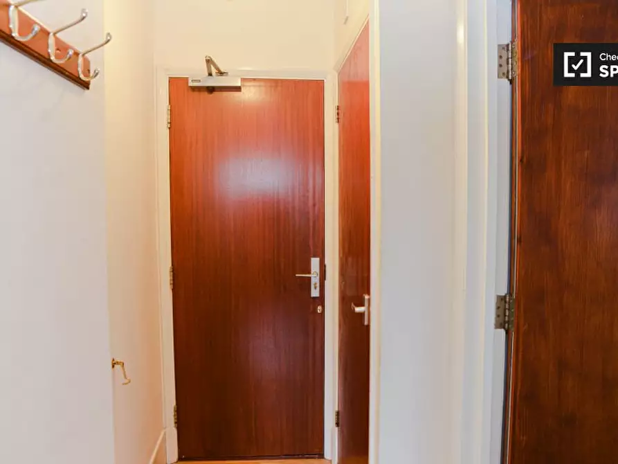 Immagine 2 di Ufficio in affitto  in F2 St Anns Villas a Kensington