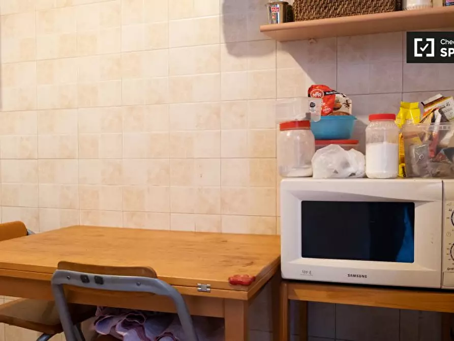 Immagine 13 di Camera condivisa in affitto  in Via Filippo Serafini, 00173 Roma RM, Italy a Roma