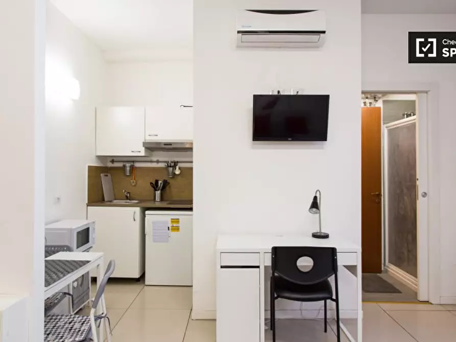 Immagine 2 di Ufficio in affitto  in Via Privata Carlo Montanari a Milano