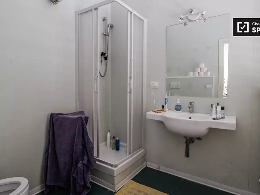 Immagine 6 di Camera condivisa in affitto  in Corso S. Maurizio a Torino