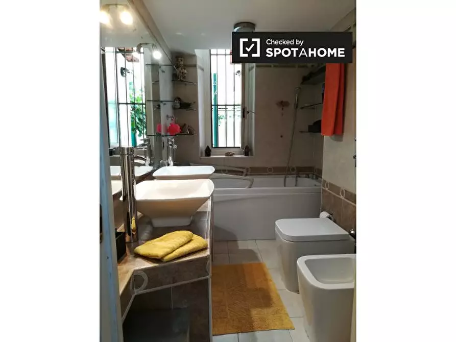 Immagine 2 di Appartamento in affitto  in Via Brighenti a Milano