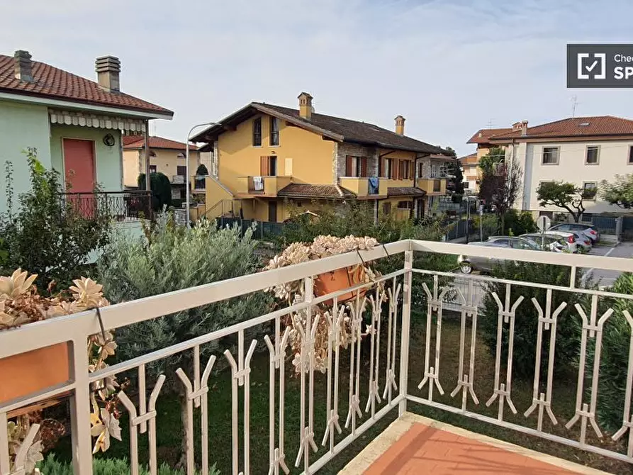 Immagine 9 di Camera condivisa in affitto  in Via G. Deledda a Treviolo