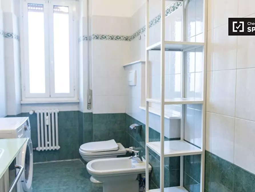 Immagine 7 di Camera condivisa in affitto  in Via Val d'Aosta a Roma