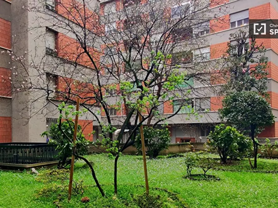 Immagine 16 di Appartamento in affitto  in Viale Monza a Milano