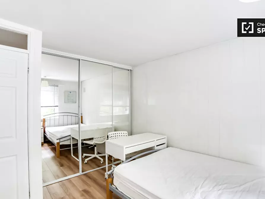 Immagine 4 di Camera condivisa in affitto  in Paul Street a Stratford