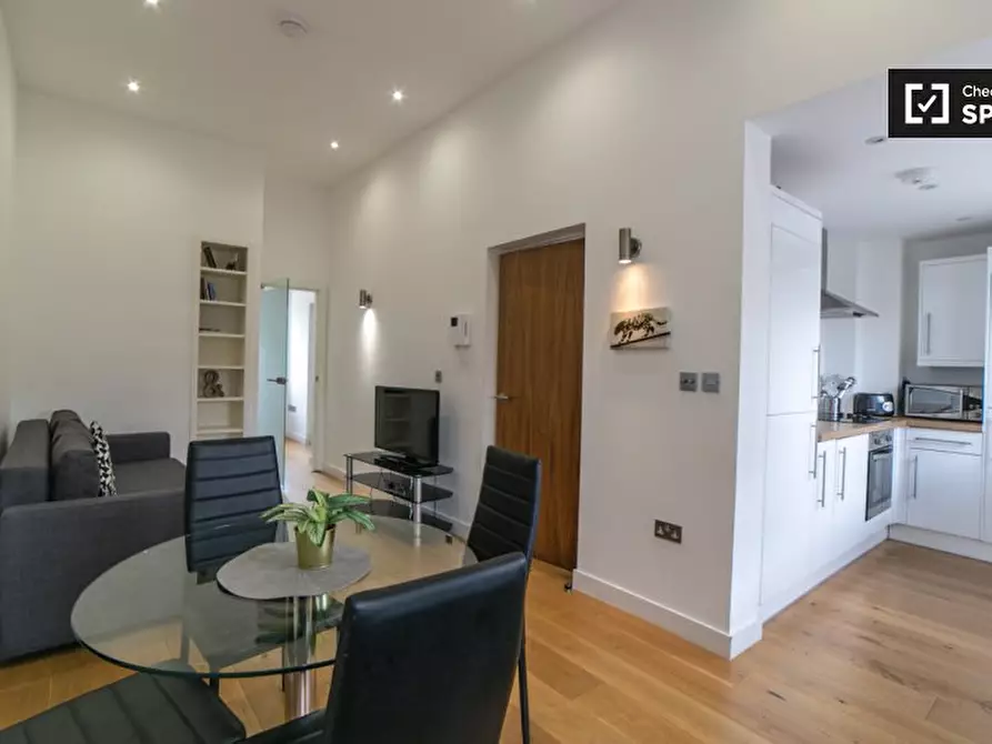 Immagine 1 di Appartamento in affitto  in Apartment 3, 55 Banner St, London a Islington
