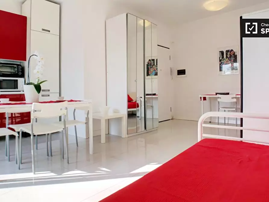 Immagine 8 di Ufficio in affitto  in Via Gianfranco Zuretti, 20125 Milano MI, Italy a Milano