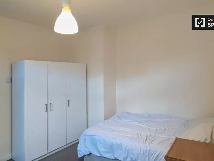 Immagine 1 di Camera condivisa in affitto  in Berriman Rd a Islington
