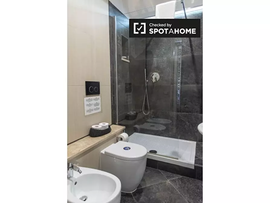 Immagine 12 di Appartamento in affitto  in Via Volturno a Roma