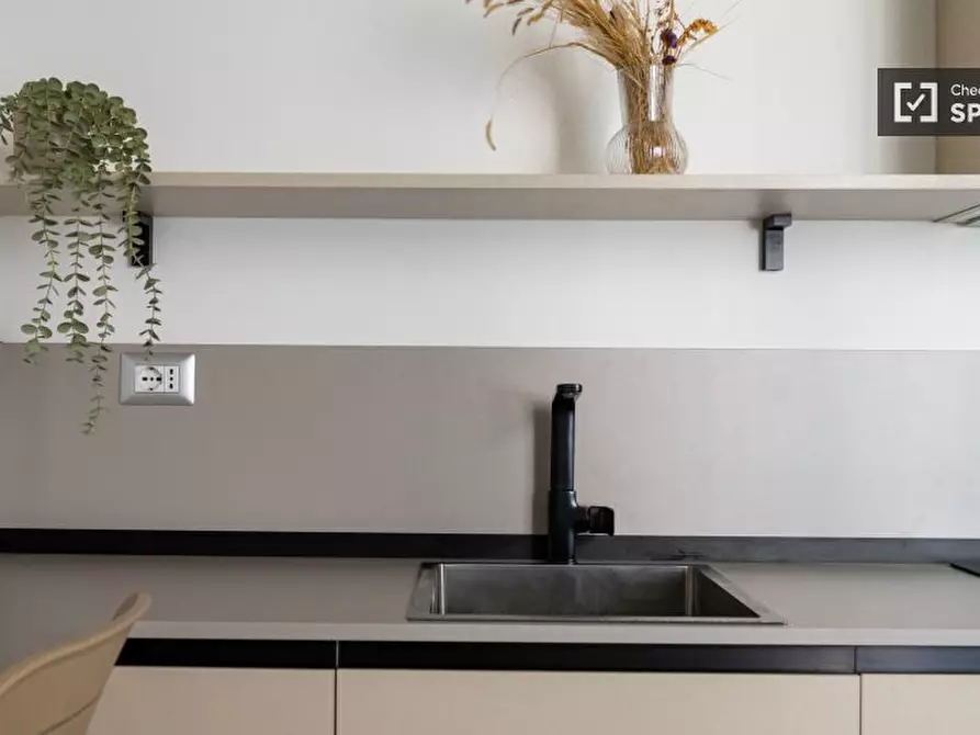 Immagine 6 di Ufficio in affitto  in V.le Bligny a Milano