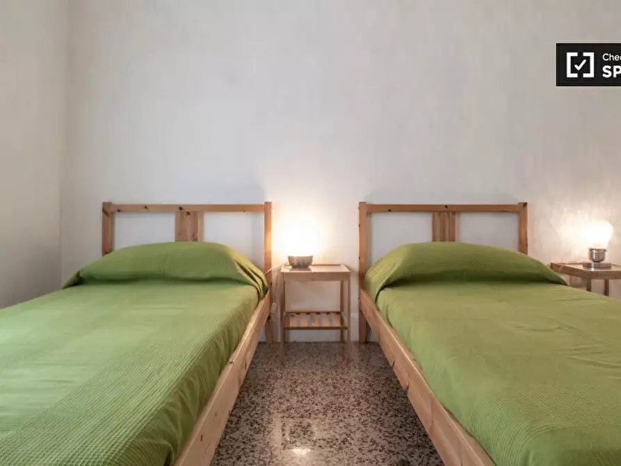 Immagine 5 di Camera condivisa in affitto  in Via Giuseppe Carozzi a Milano