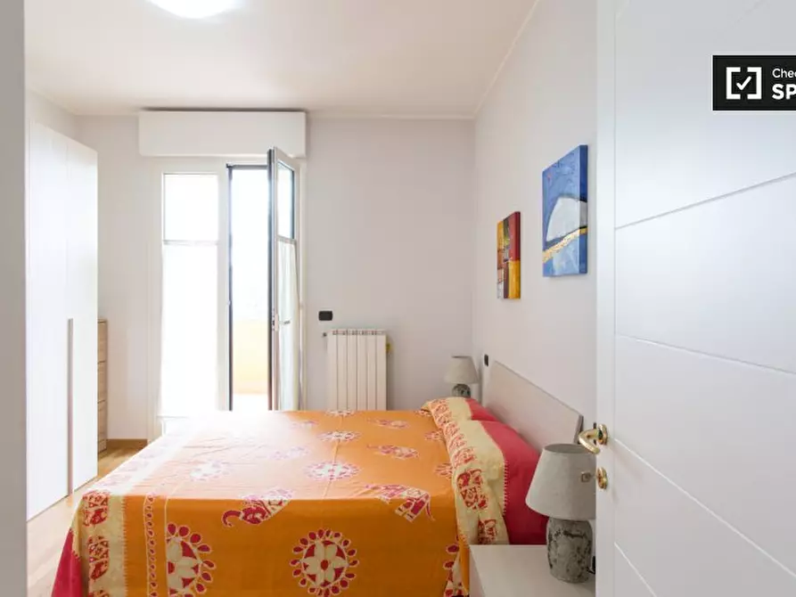 Immagine 1 di Camera condivisa in affitto  in Via Carlo Bertolazzi a Milano