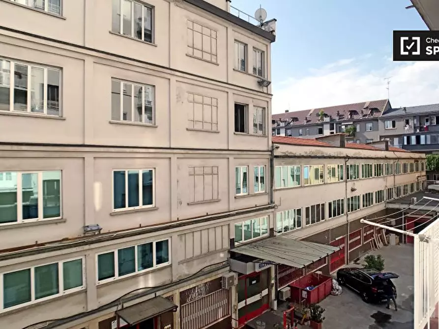 Immagine 2 di Appartamento in affitto  in Via Friuli, 20135 Milano MI, Italy a Milano